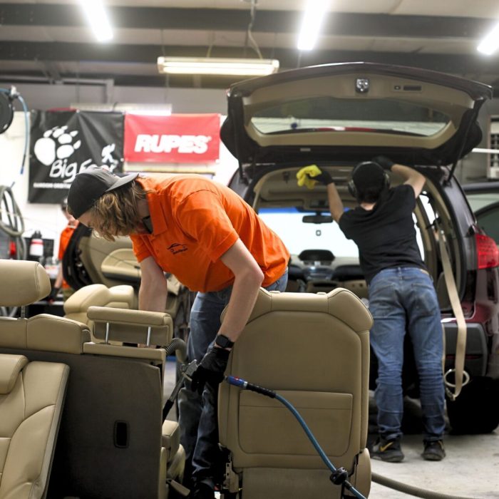 Professional car detailing services near your location